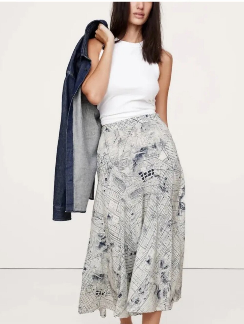 Banana Republic Nwt 100% Silk Map Print Midi Skirt Size 6